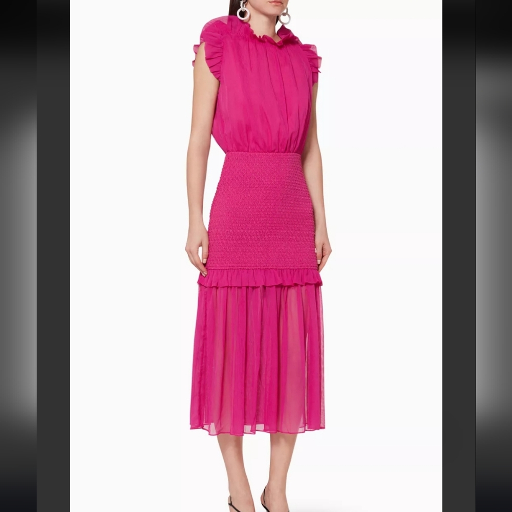 Elliatt Capture Sleevless Midi Dress‎
